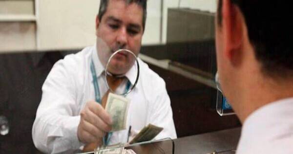 La Nación / Dinamismo de créditos siguió
