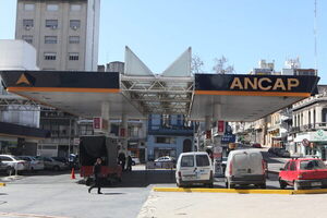 Uruguay reduce el precio de los combustibles en diciembre - MarketData