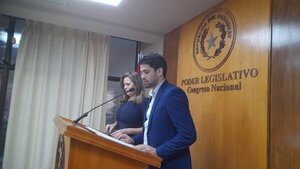 Legisladores de la oposición hablan de un operativo de «blanqueamiento» y protección a Hernán Rivas
