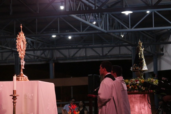 Diario HOY | Caacupé: obispo pide ver a Cristo en los pobres, marginados y violentados