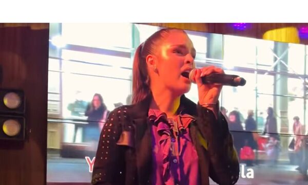 (VIDEO)¡Nadia Ferreira mostró su talento en la música!