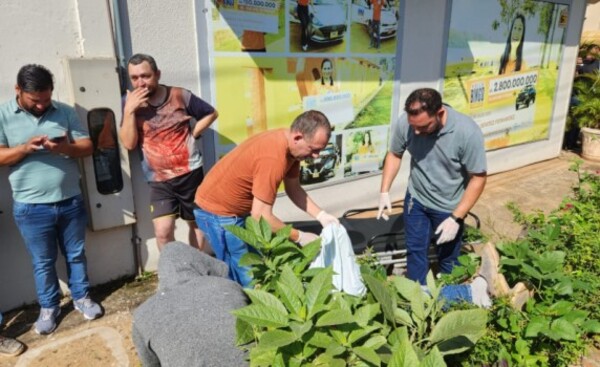 Pintor murió tras caer de la planta cuando se disponía a trabajar