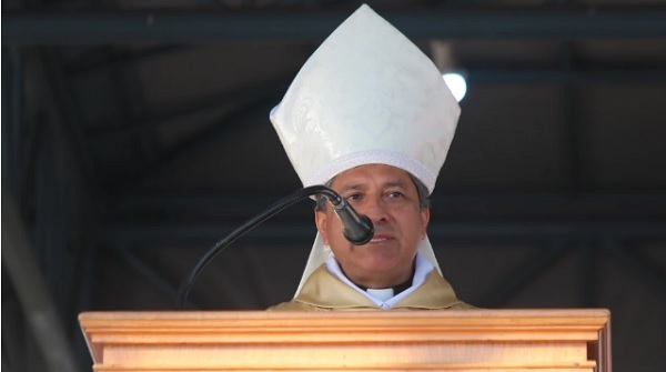 Obispo de Concepción condena la hipocresía en católicos corruptos