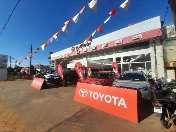 TOYOTOSHI VILLARRICA BRINDANDO VENTAJAS A SUS CLIENTES.