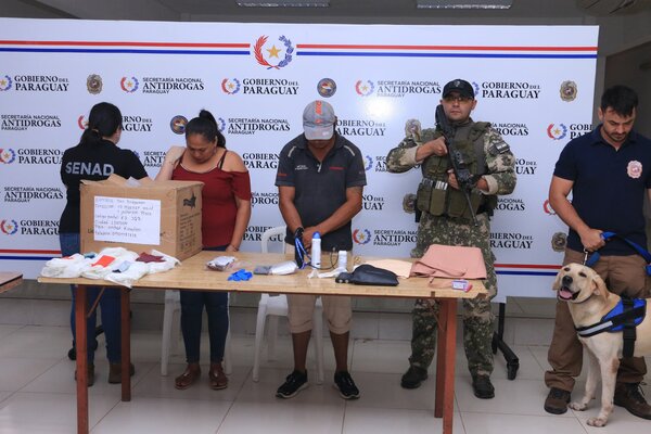 SENAD frustra envío de cocaína en gel oculta en prendas de vestir a Londres