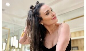 Lali González sigue triunfando y contó que tendrá dos estrenos en Netflix