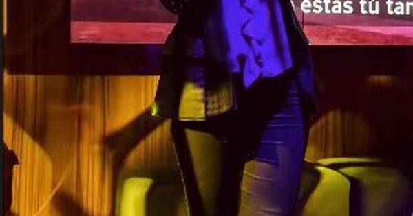 La Nación / Nadia Ferreira deleitó con su habilidad para cantar en karaoke de Miami
