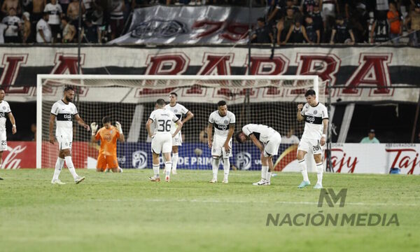 Olimpia estaría sin plata para levantar sanción de FIFA e incorporar nuevos jugadores para el 2024