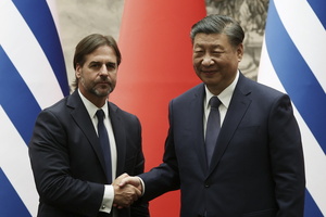 El presidente de Uruguay dice que "no parece lógico" seguir teniendo aranceles con China - MarketData