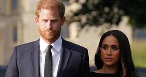 La Nación / ¿Qué miembros de la realeza se preguntaron sobre el color de piel del bebé de Enrique y Meghan?
