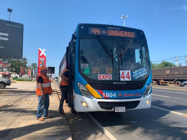 Diario HOY | Verifican aire de buses diferenciales ante los intensos días de calor