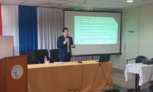 Continuó IX módulo del Diplomado en Ciencias Jurídicas en Caazapá