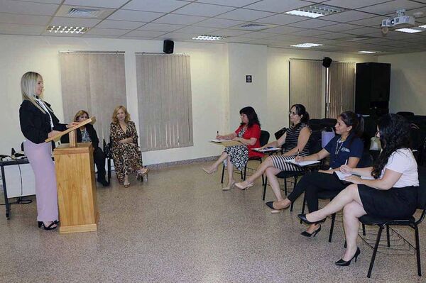 Capacitaron sobre Técnica en Análisis de Credibilidad de Testimonio y entrevistas en Cámara Gesell