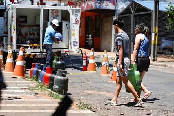 Petropar anuncia recarga gratis de gas este sábado