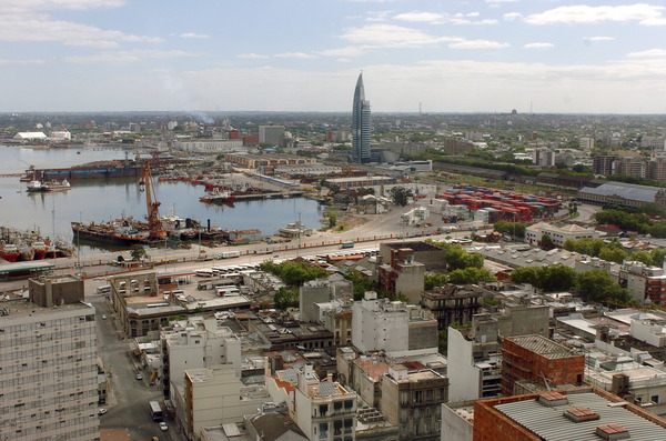 Las exportaciones uruguayas aumentan un 8 % en noviembre, con respecto al mismo mes de 2022 - MarketData