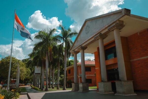 La UNA lidera en adjudicación de proyectos de investigación del Conacyt