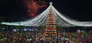 Navidad Sustentable: multitudinaria convocatoria en el encendido de luces en CDE - ABC en el Este - ABC Color
