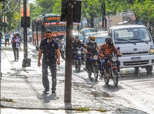 Fin de semana con ambiente caluroso, chaparrones y tormentas