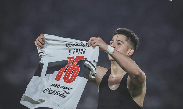Guille Paiva recibió tirón de orejas para cambiar cuestiones “extra futbolísticas” para continuar en Olimpia