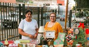 La Nación / Mercadito italiano navideño en la Plaza Italia