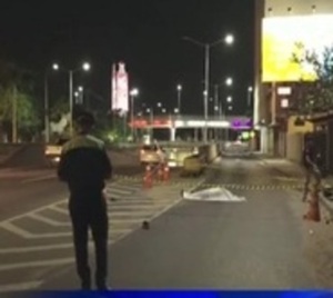Hombre muere tras ser embestido por una camioneta en Asunción - Paraguay.com