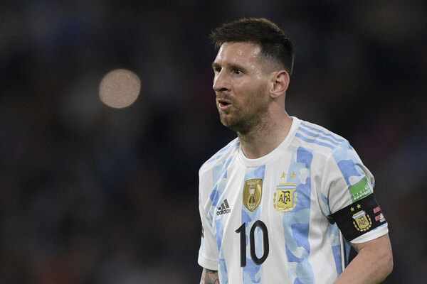 Versus / Messi abre la puerta a jugar el Mundial 2026, aunque lo considera "difícil"