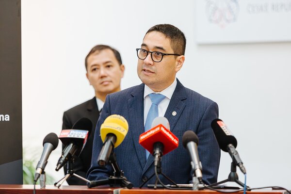 Nakayama anuncia la creación de un "nuevo partido liberal" - Megacadena - Diario Digital