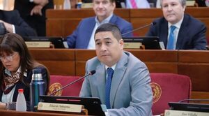 Nakayama anuncia la creación de un nuevo partido - Noticiero Paraguay