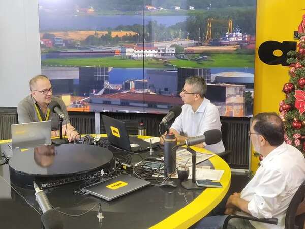 AUDIO: “Santiago Peña está preso en una jaula de oro y seguirá viajando porque huye de su realidad”, dice abogado Jorge Rolón - No tiene nombre - ABC Color
