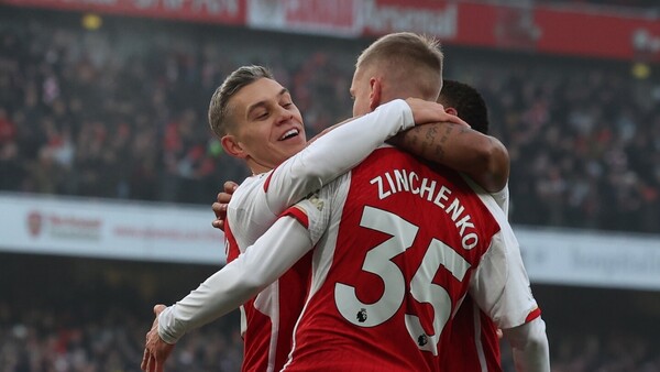 El Arsenal se escapa a cuatro puntos del City