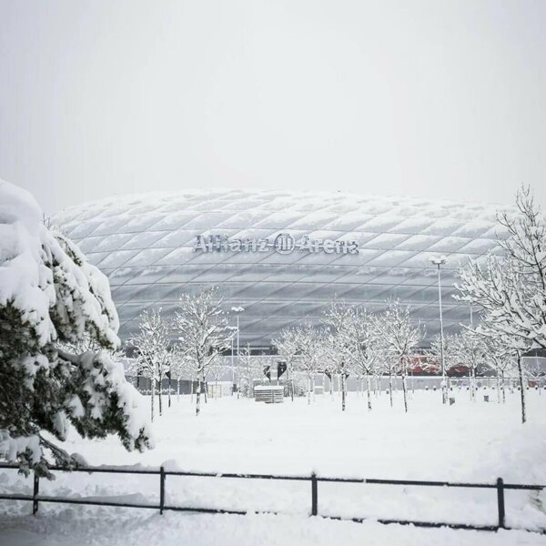 Versus / Aplazado el partido entre Bayern Münich y Union Berlin por fuertes nevadas
