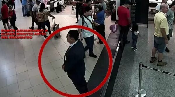 Prisión para 4 funcionarios de Dinac por permitir paso de droga - Noticiero Paraguay