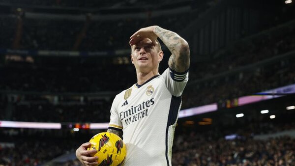 La precisión de Kroos y la inspiración de Rodrygo mantienen líder al Real Madrid
