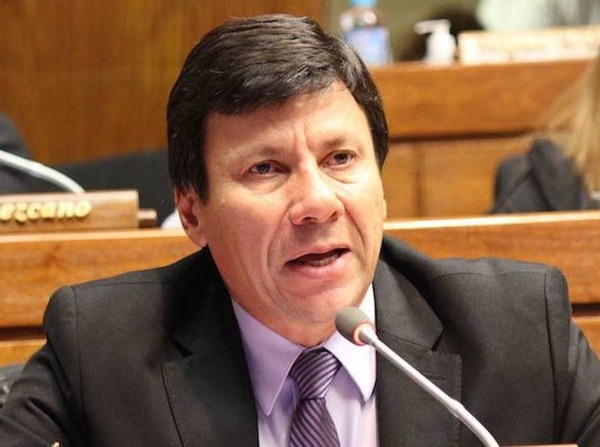 Diputado Walter Harms fallece en accidente aéreo | 1000 Noticias