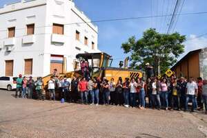 Carapeguá: tras protesta funcionarios municipales obtuvieron aumento salarial - Nacionales - ABC Color