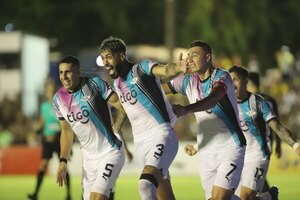 Versus / Libertad tumba a un corajudo Trinidense y conquista la Copa Paraguay 2023