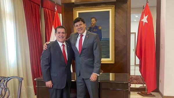 Presidente de la ANR expresa sus condolencias por el fallecimiento de Walter Harms