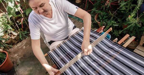 La Nación / Paraguay confía que el poncho de 60 listas será patrimonio