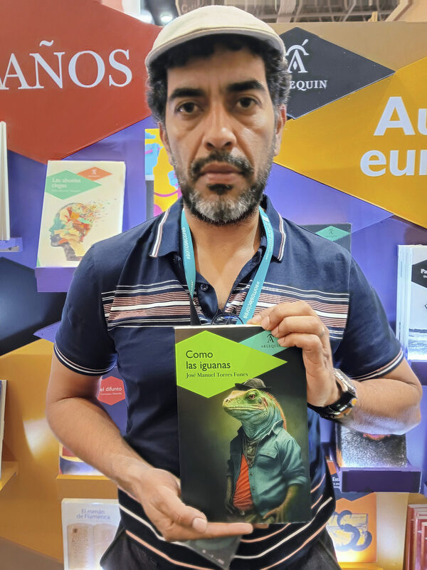 El escritor José Manuel Torres Funes presenta en Guadalajara su libro "Como las iguanas" - MarketData