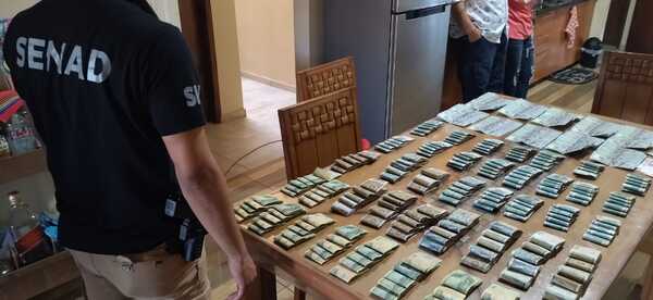 Complicidad con el crimen organizado deja en prisión a siete funcionarios públicos - Judiciales.net
