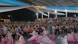 Miles de personas vibraron el exitoso festival del Paso Ynambu en Loreto