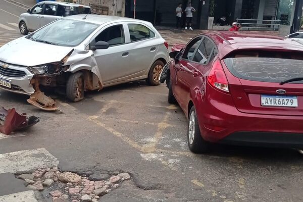 Violento choque en microcentro de CDE