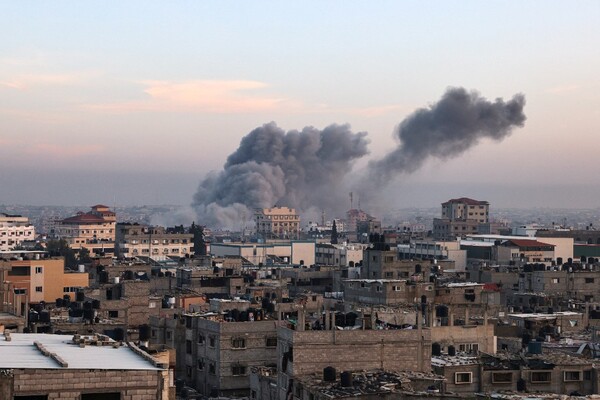 Diario HOY | Israel bombardea Gaza pese a creciente presión para proteger a civiles