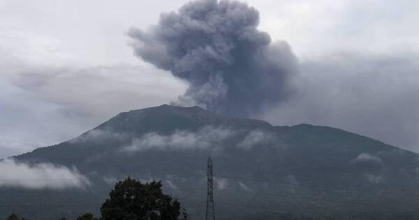 La Nación / Indonesia: erupción del volcán Marapi mata a once senderistas
