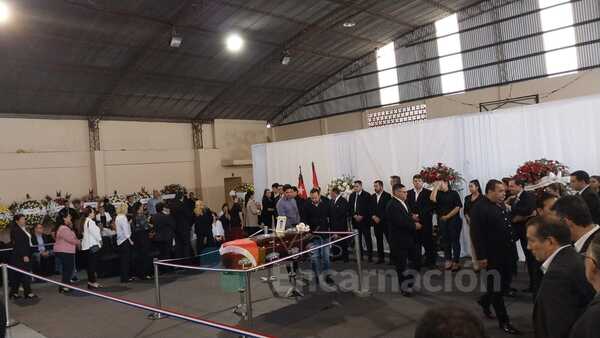 Despiden a Walter Harms en emotiva ceremonia en la Seccional Colorada de Encarnación