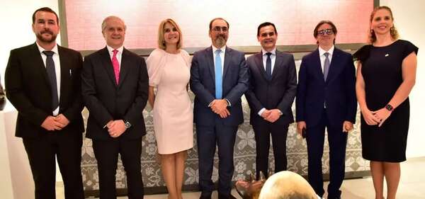 Inauguración de Casa de la Integración de CAF en Asunción - Sociales - ABC Color