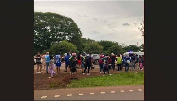 Una estudiante de Derecho muere en accidente: iba sobre una moto y un perro le salió al paso