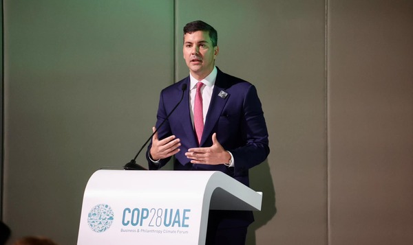 Peña quiere posicionar a Paraguay como líder de la energía renovable global - .::Agencia IP::.