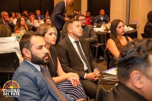 Exigen devolución de viáticos por viaje improductivo de Prieto a Bogotá - ADN Digital