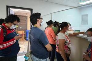 Por fin mudaron farmacia del IPS de Luque a la planta baja •